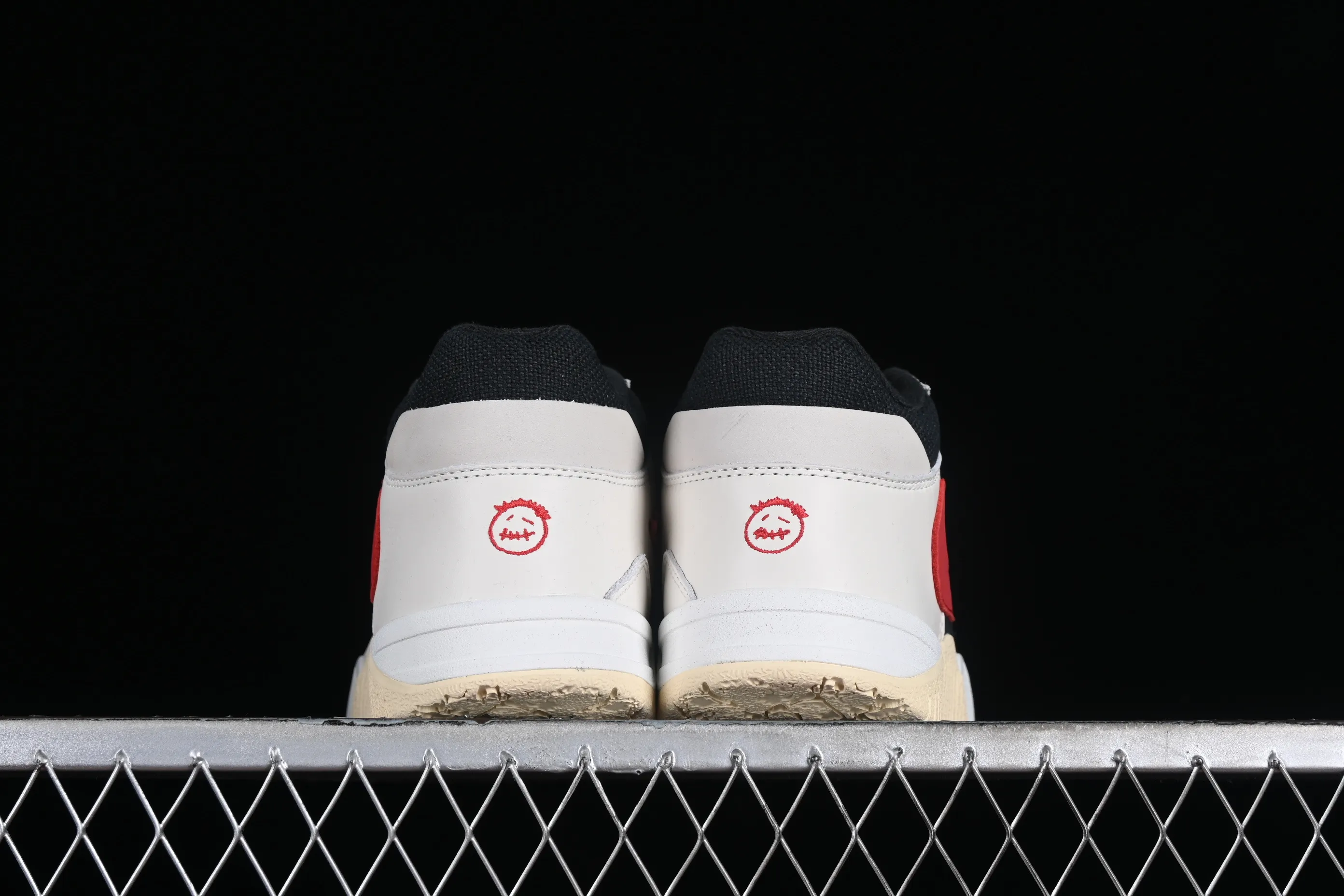 All categories Air Jordan Jordan series basketball shoes Air Jordan 1 Low Pure original Travis Scott x Jordan Jumpman Jack TR "University Red" AJ1 Joe 1 hook and loop fashion basketball shoes FZ8117-101